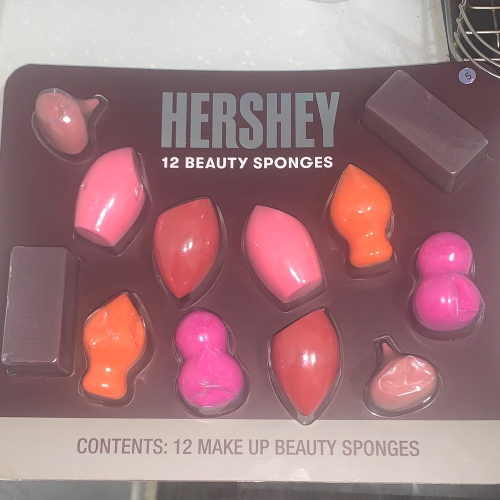 HERSHEY 12 Makeup Beauty Sponges - Pink, Orange, Coral